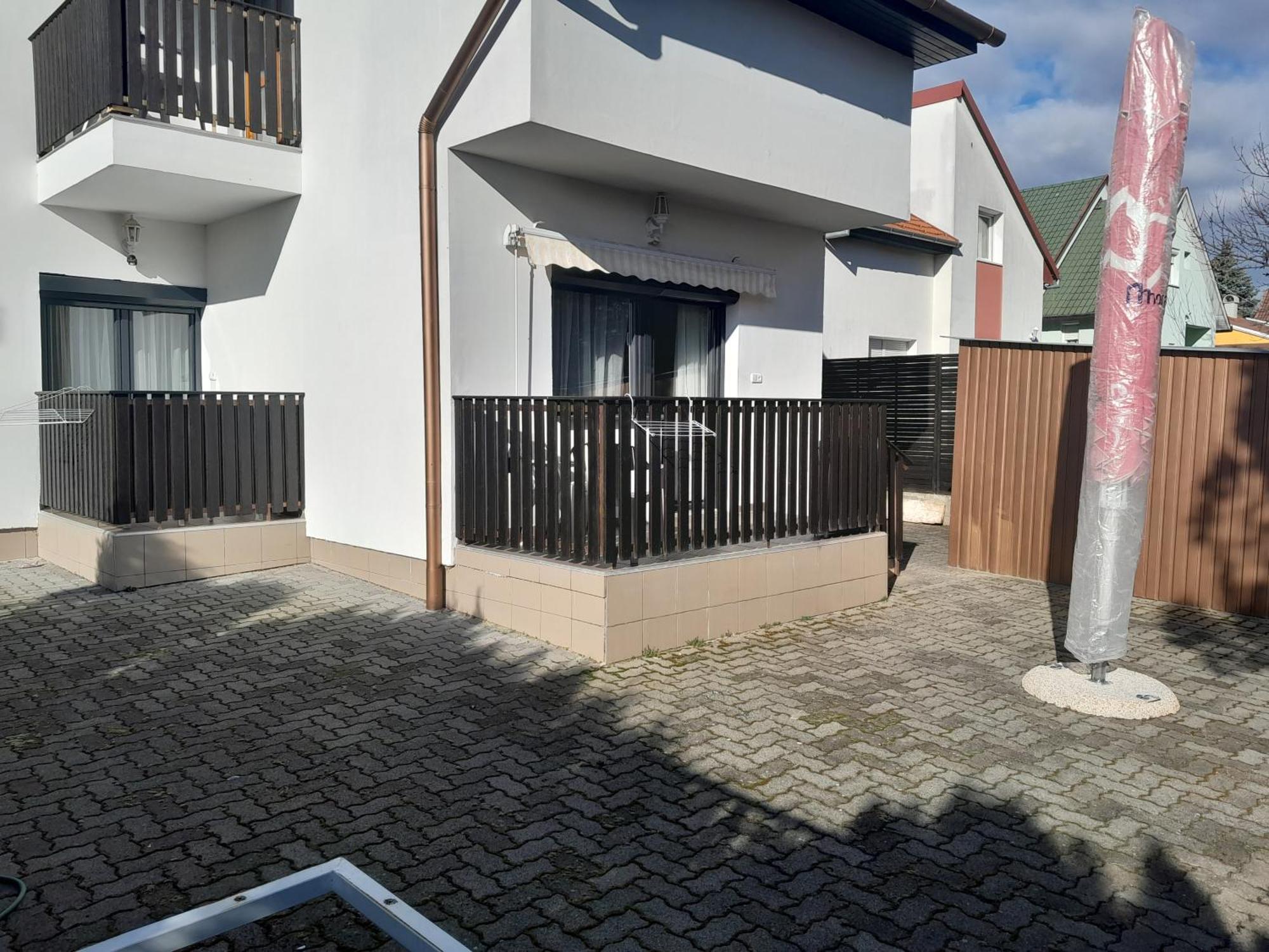 זלקרוס Nyirfa Apartmanhaz מראה חיצוני תמונה