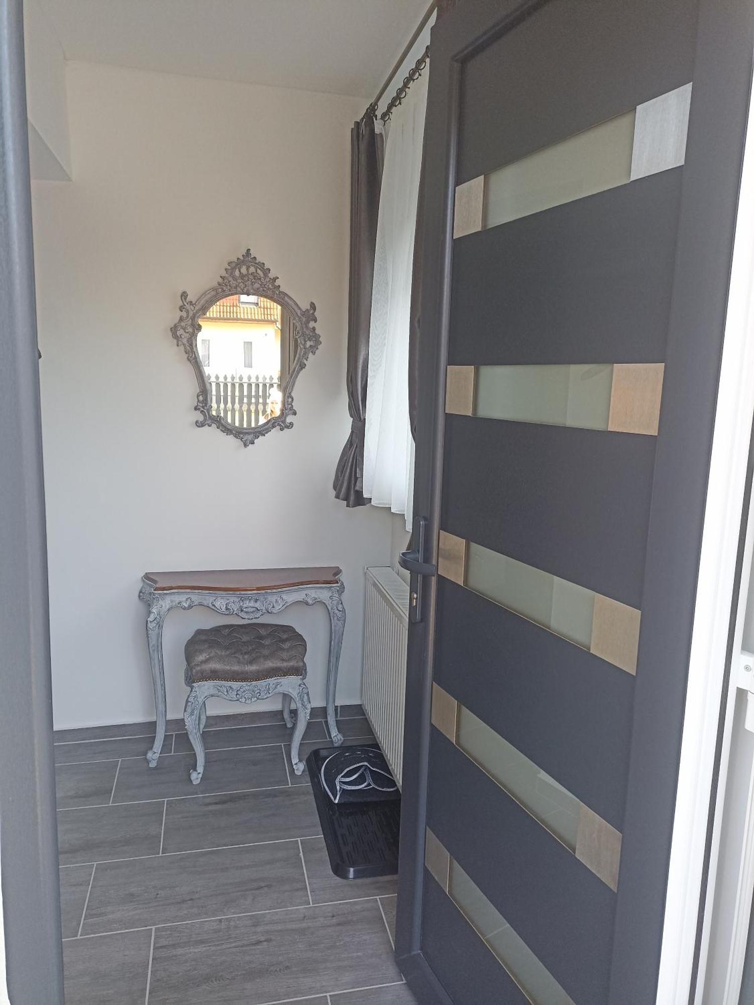זלקרוס Nyirfa Apartmanhaz מראה חיצוני תמונה