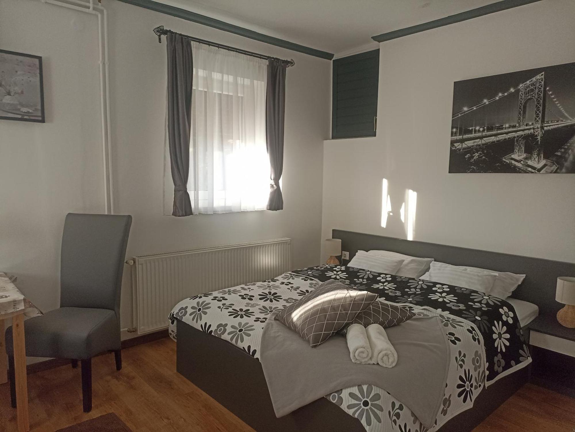 זלקרוס Nyirfa Apartmanhaz מראה חיצוני תמונה