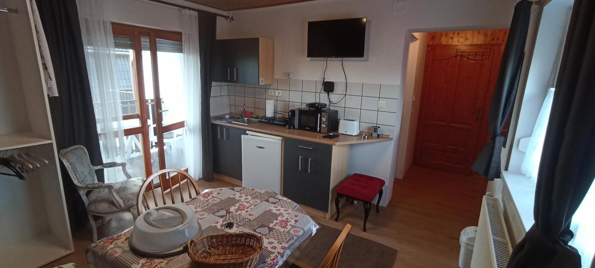זלקרוס Nyirfa Apartmanhaz מראה חיצוני תמונה