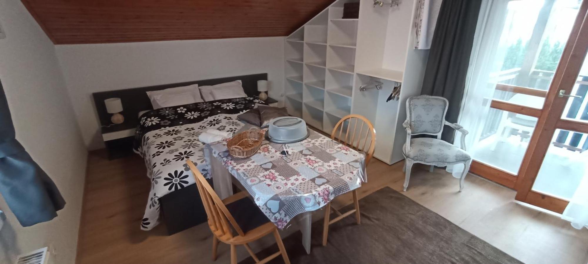 זלקרוס Nyirfa Apartmanhaz מראה חיצוני תמונה